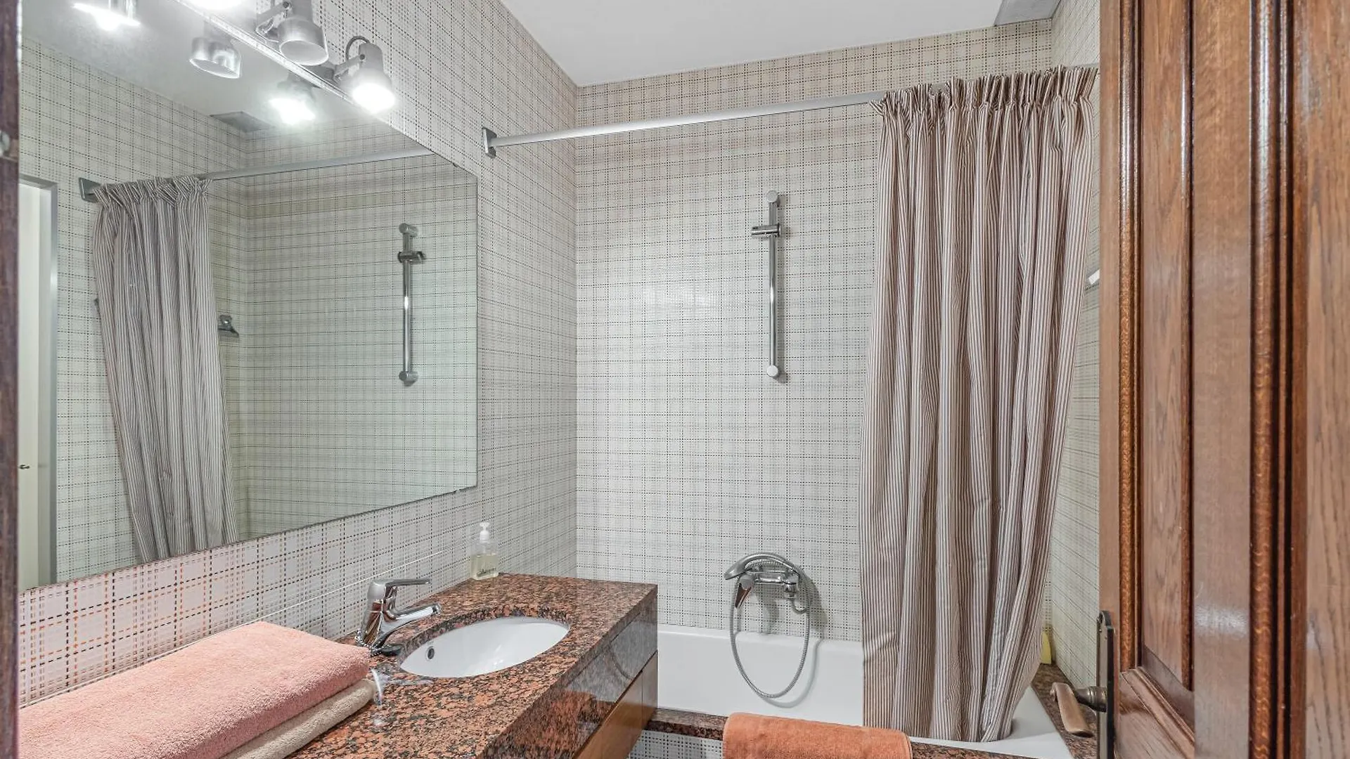 Holiday home Casa Gran Villa Sant Quirze Safaja